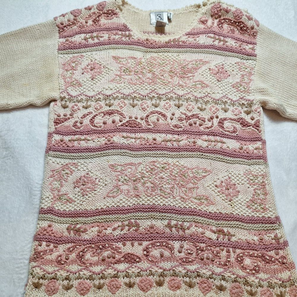 VTG STUDIO COLLECTION Hand-Knitted Embroidered Sweater Sz M Ivory Pink Cottage